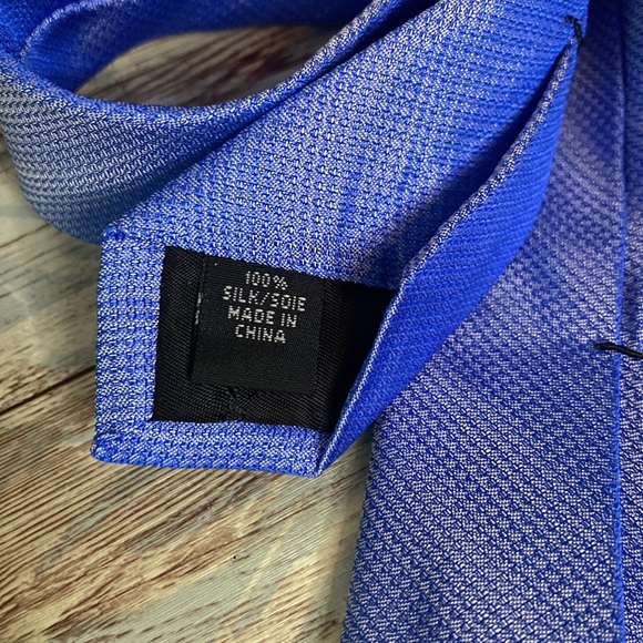 Calvin Klein blue Tie - Picture 6 of 7